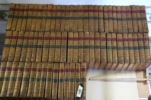 Oeuvres Completes de Voltaire 1784 Paris antik 70 Bücher Goldrand