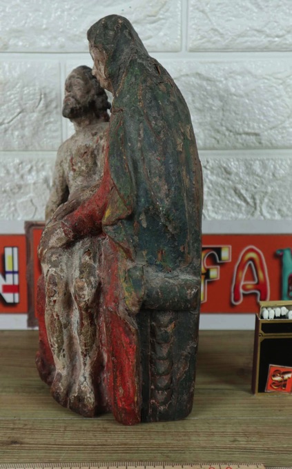 Pieta Holz Schnitzerei antik