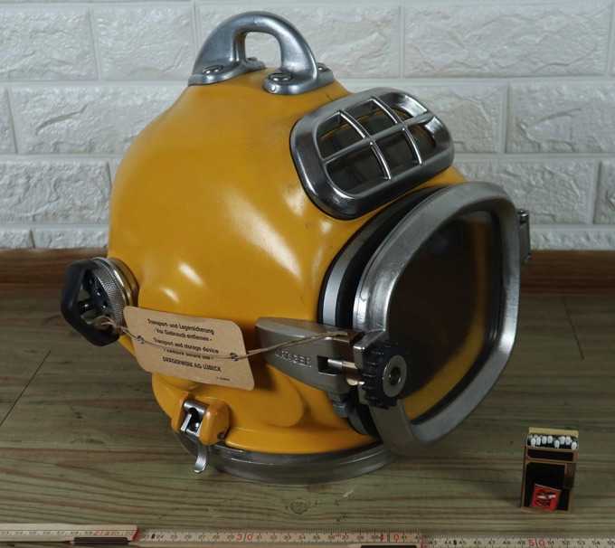 Taucherhelm Dräger DM 220 Helmtaucher Helm deep sea diving helmet Draeger DM220 6