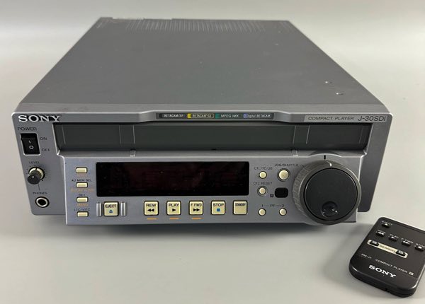 Sony J-30SDI digital compact video player firewire i.LINK Beta Betacam 317 hours